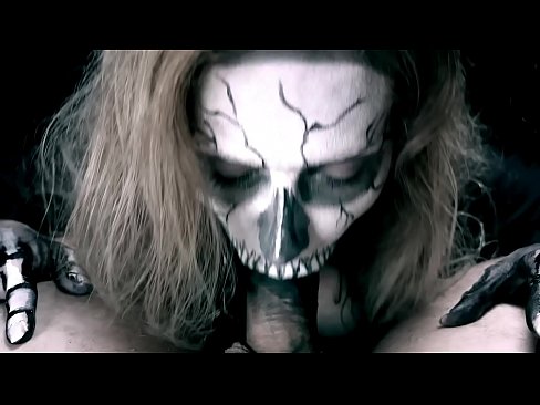 ❤️ ສາວ Demon ດູດ cock ກັບປາກສີດໍາຂອງນາງແລະກືນ cum. ❤ ຮູບໂປ້ທາງຮູທະວານ ທີ່ lo.analpics.ru